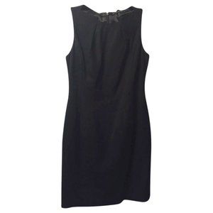 Elie Tahari Black Wool mid-length dress